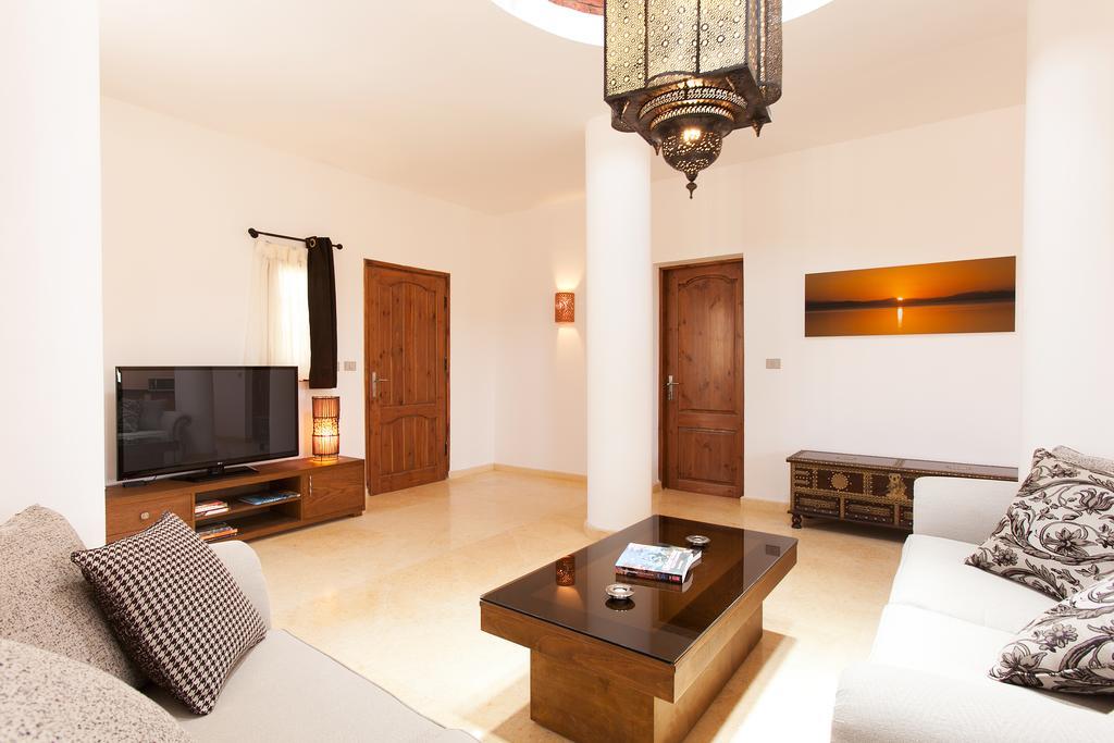 Red Rock Apartments Dahab Chambre photo
